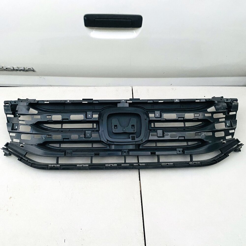 2011-13 HONDA ODYSSEY GRILLE ASSEMBLY — NEW